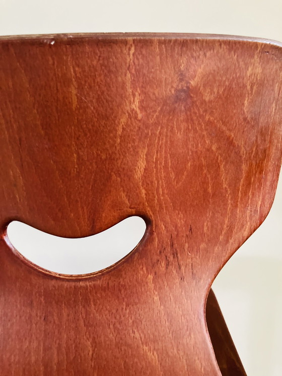 Image 1 of Pagholz Smile Chair Par Adam Stegner