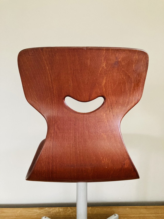 Image 1 of Pagholz Smile Chair Par Adam Stegner