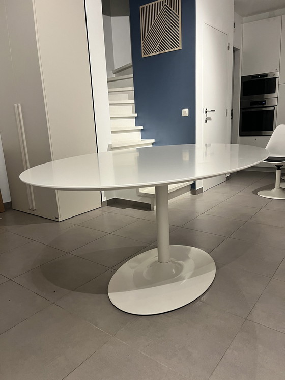 Image 1 of Table Space age Design Ovale avec 8 chaises