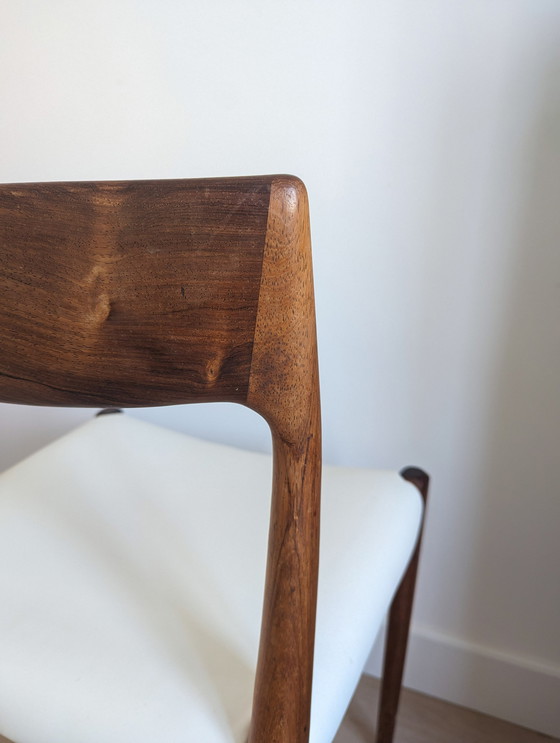 Image 1 of 4x Niels O Moller Reupholstered Dining Chairs (chaises de salle à manger)