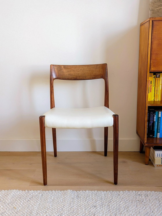 Image 1 of 4x Niels O Moller Reupholstered Dining Chairs (chaises de salle à manger)