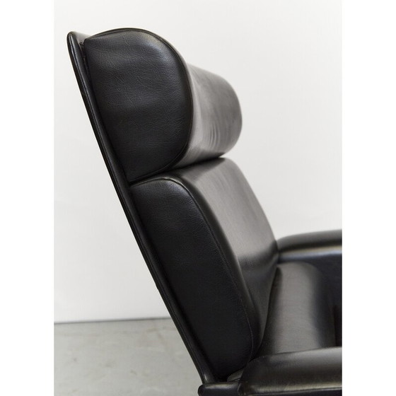 Image 1 of Fauteuil vintage Adam avec ottoman en simili cuir noir par Kofod Larsen pour Mogens Kold