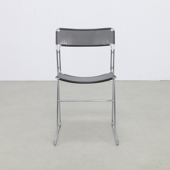 Image 1 of 4X Chaise de salle à manger en métal perforé Arrben, 1980S