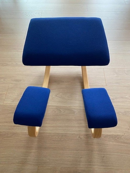 Balance chair / Knee chair, Peter Opsvik, 1970, Stokke Varier Norway,