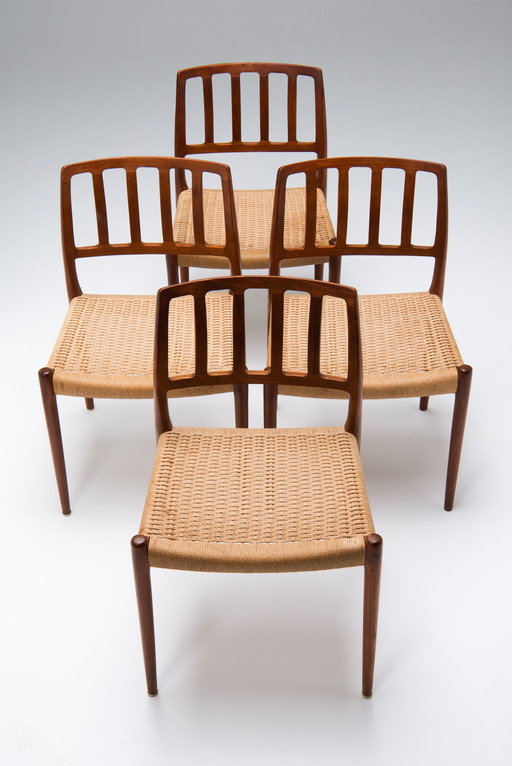 Ensemble de 4 chaises de salle à manger - Modèle 83 - Niels O. Møller