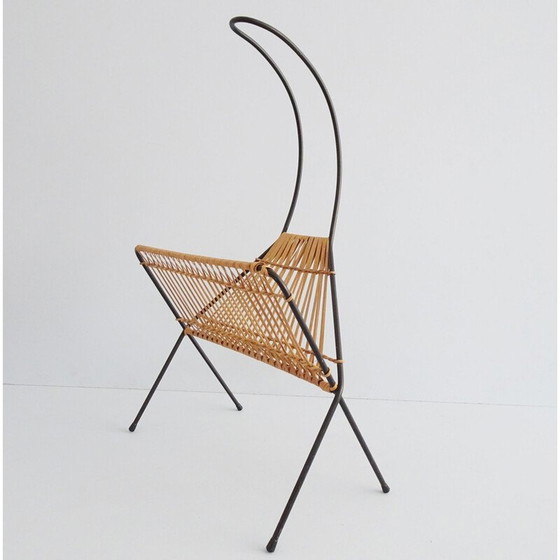 Image 1 of Porte-revues vintage en métal et rotin en forme de corde