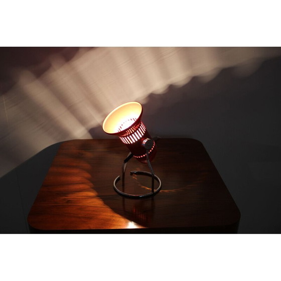 Image 1 of Lampe de table vintage réglable en métal laqué rouge, Tchécoslovaquie 1980