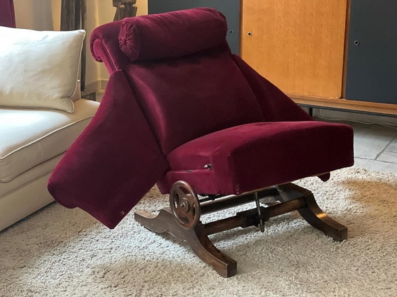Image 1 of Fauteuil Le Surrepos Du Dr. Pascaud Marron, Paris, 1927