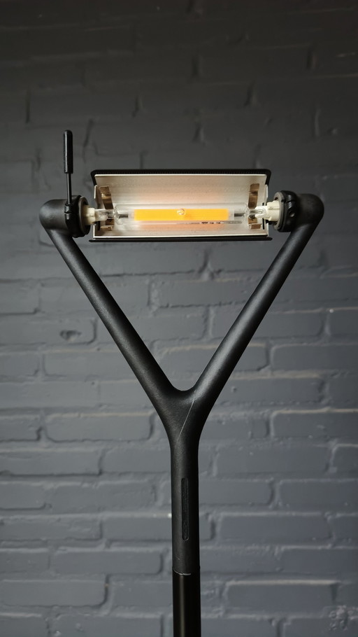 Luceplan Lola D-15 Meda & Rizatto Design minimaliste italien