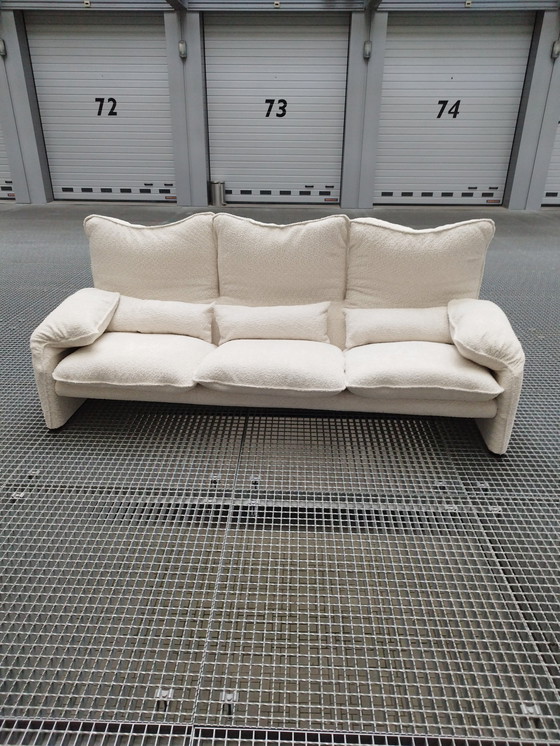 Image 1 of Cassina Maralunga 40 Canapé 3 places Reupholstered