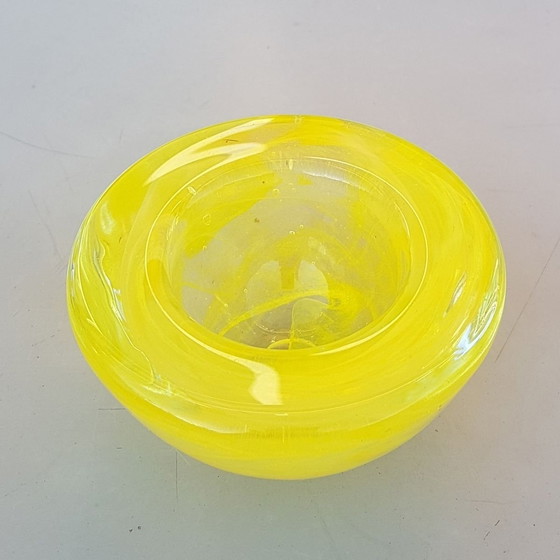 Image 1 of Porte-bougies à réchaud en verre jaune