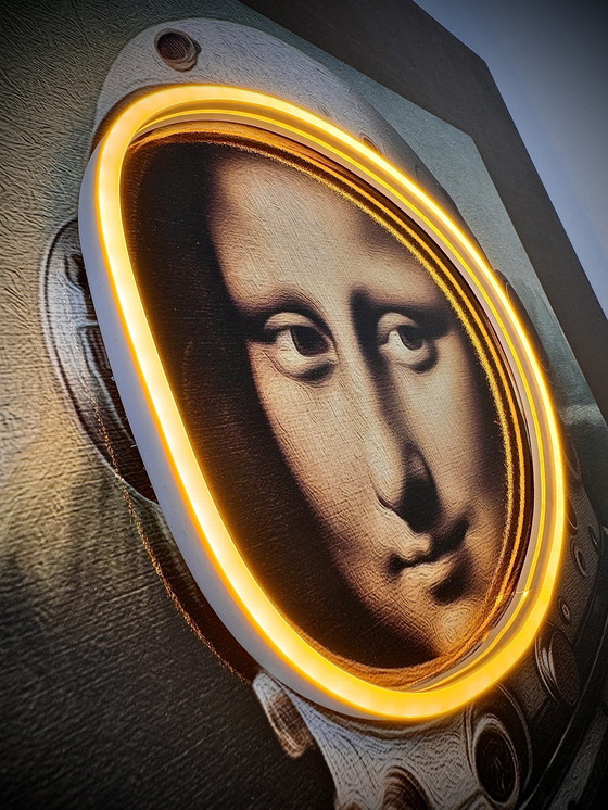 Image 1 of Ledmansion Gioconda Astronaut Yellow Popart Wall Art Led Lamp