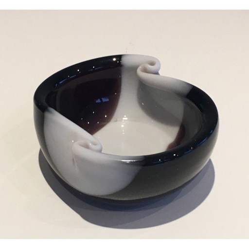 Plateau à bibelots en verre bicolore, France 1970