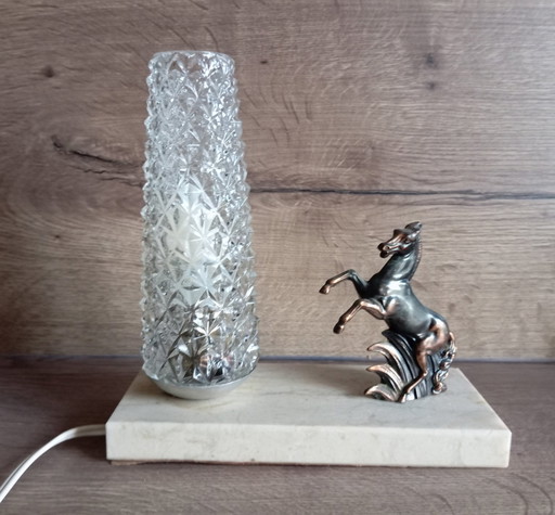 Lampe De Lecture / Chevet Art Déco Marbre À Décor De Cheval Et Tube Verre Pointe Diamant