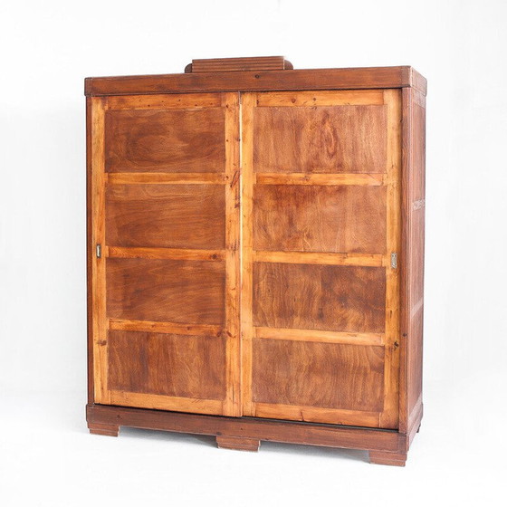 Image 1 of Armoire vintage en pin avec portes coulissantes, France 1940