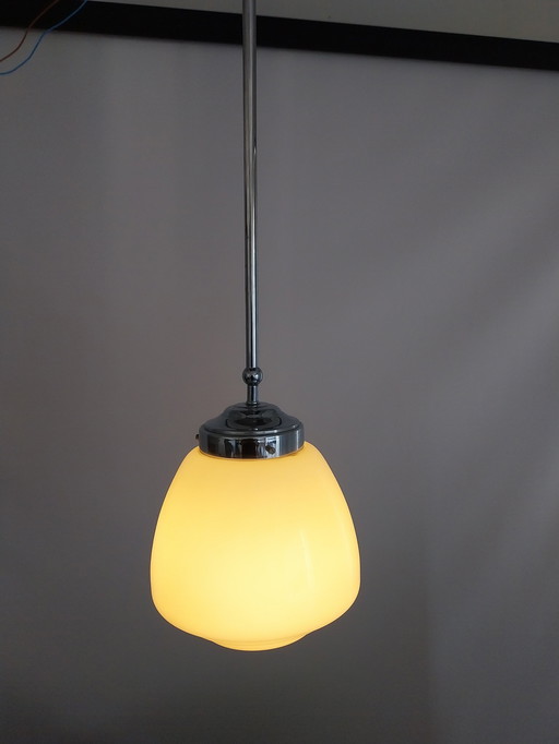 Gispen Giso Lampe pendante en verre opalin Hallamp 1960s