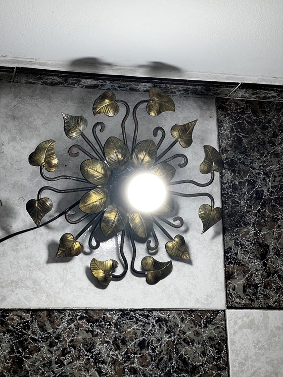 Image 1 of Lampe murale en fer forgé, avec motif floral, 1950 Approx.