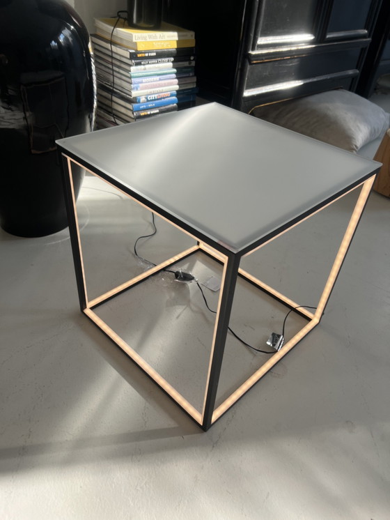Image 1 of Sompex Delux Led Table Cube