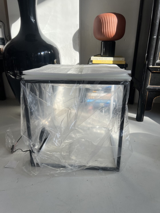 Image 1 of Sompex Delux Led Table Cube