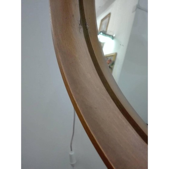 Image 1 of Miroir mural scandinave vintage en bois encadré de forme circulaire par Uno et Östen Kristiansson pour Luxus, 1960