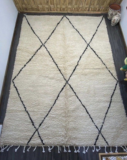 Magnifique nouveau tapis berbère fait à la main