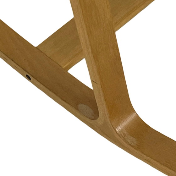 Image 1 of Peter Opsvik - Stokke - Actulum - Fauteuil à bascule ergonomique - Revêtement en cuir rouge et cadre en bois