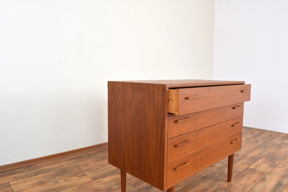 Image 1 of Commode en teck danoise du milieu du siècle par Kai Kristiansen pour Fm Møbler, années 1960.