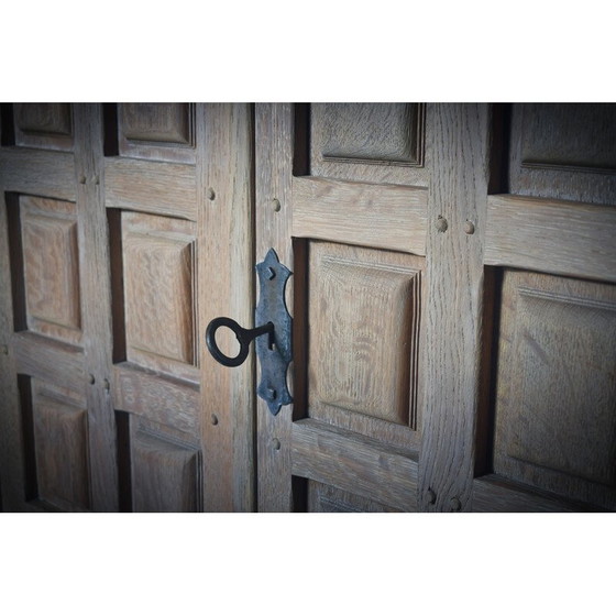 Image 1 of Armoire en bois de chêne cérusé du Mid Century