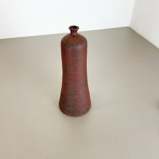 Image 1 of Vase vintage abstrait en céramique rouge Studio Pottery par Gerhard Liebenthron, Allemagne 1970