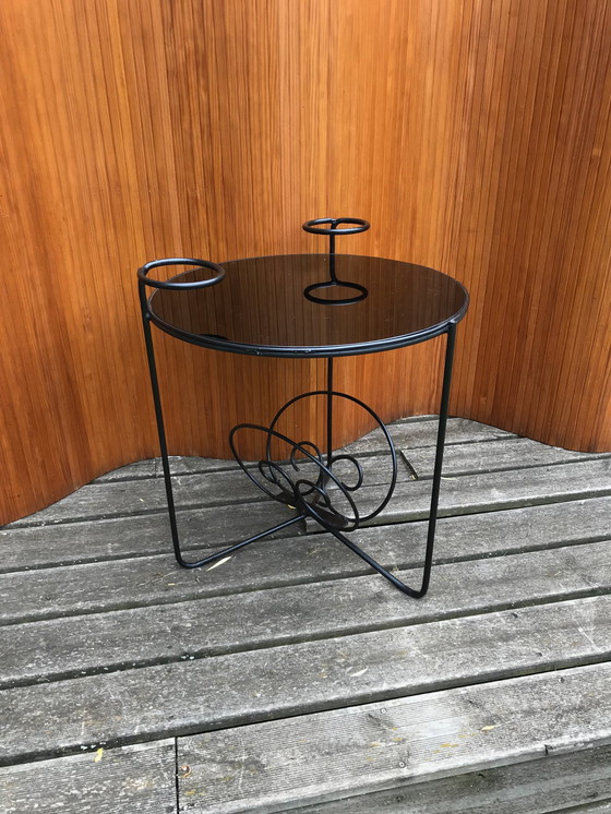 Image 1 of Table Basse Ronde Opaline Noire 1950