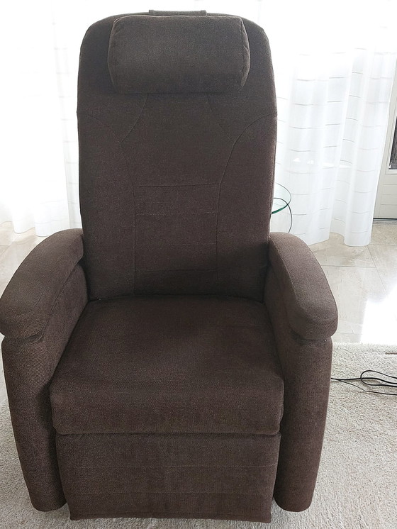 Image 1 of Fauteuil inclinable debout