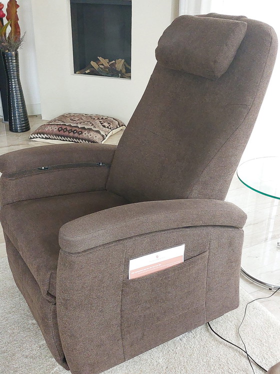 Image 1 of Fauteuil inclinable debout