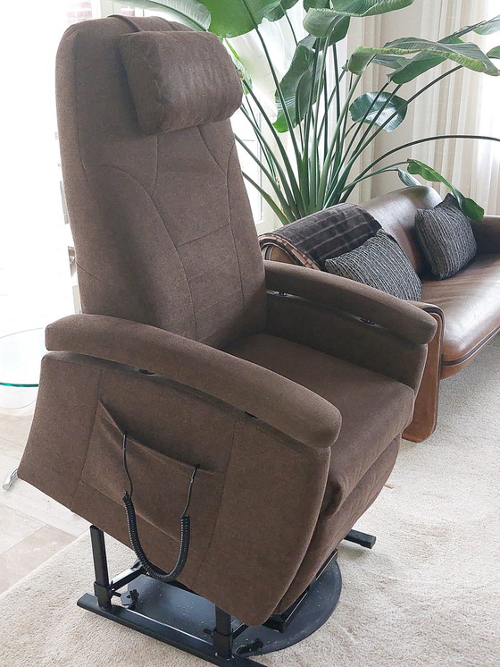 Image 1 of Fauteuil inclinable debout