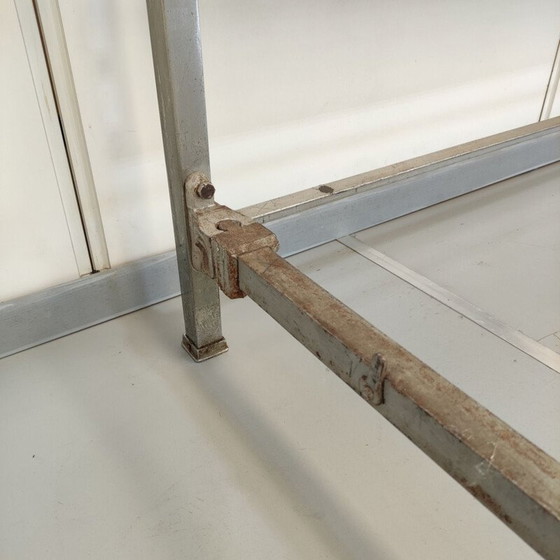 Image 1 of Lit vintage Art Déco en acier chromé