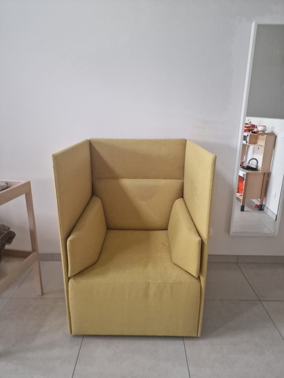 Image 1 of Recor, fauteuil jaune