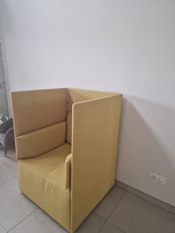 Image 1 of Recor, fauteuil jaune