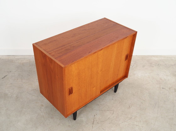 Image 1 of Armoire en teck, design danois, années 1970, fabricant : Thorsø Møbelfabrik