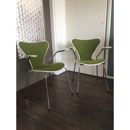 Ensemble de 2 chaises vintage modèle 3207 pour Fritz Hansen en acier vert 1980