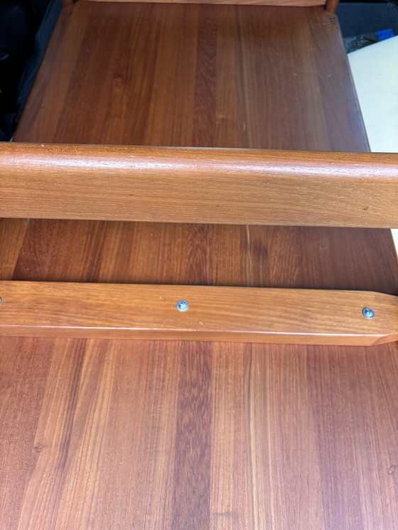 Image 1 of Table basse danoise vintage en teck Niels Bach