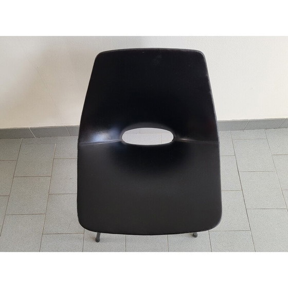 Image 1 of Chaise Tonneau vintage en métal et skaï par Pierre Guariche pour Steiner, 1950