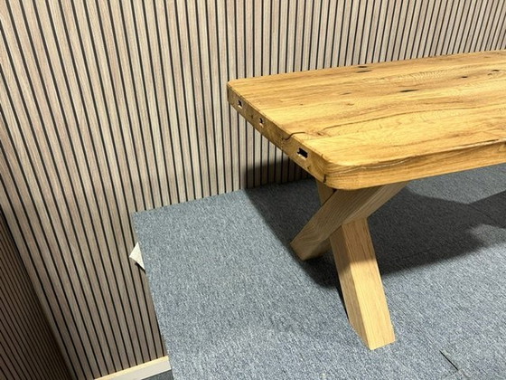 Image 1 of Table basse en bois massif Dane Oval X-Foot