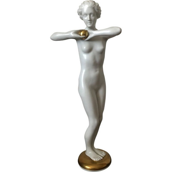 Image 1 of Figurine vintage en porcelaine d'une dame avec un ballon par Luitpold Adam