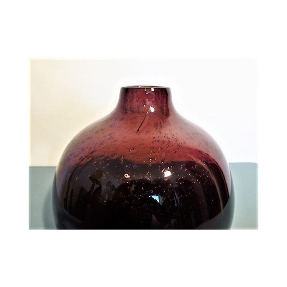 Image 1 of Vase vintage en verre soufflé violet, France 1960