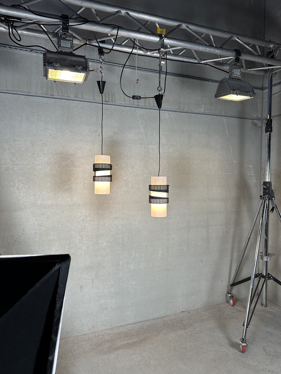 Image 1 of 2X Lampes pendantes Vintage Opaline Design