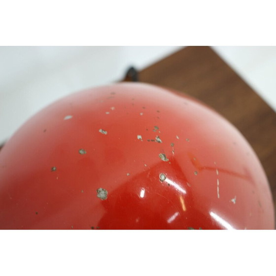 Image 1 of Lampe de table Bauhaus rouge vintage, Tchécoslovaquie 1930