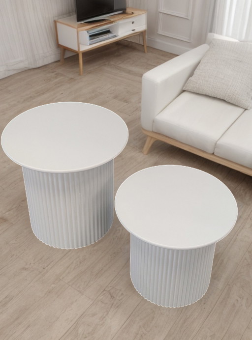 Tables d'appoint modernes rondes en bois blanc