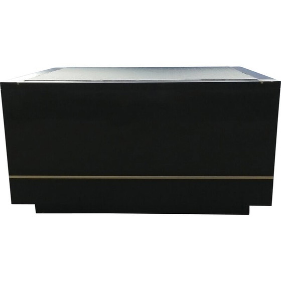 Image 1 of Table basse vintage en bois laqué noir et laiton, 1970