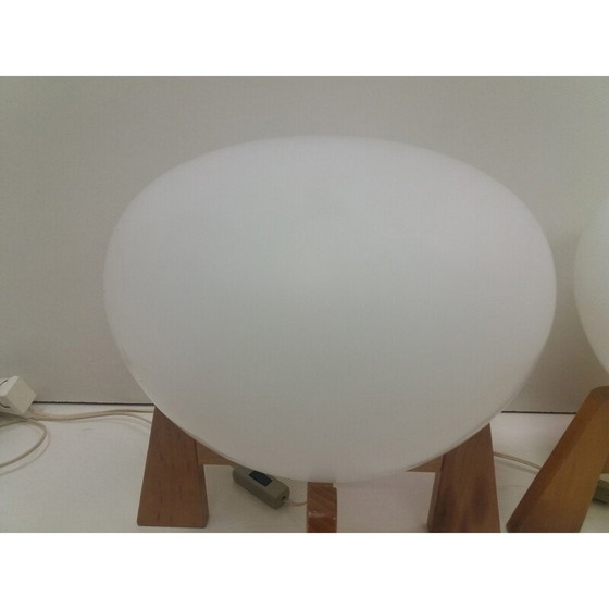 Image 1 of Paire de lampes vintage en verre opalin et bois pour Uluv, Tchécoslovaquie 1960