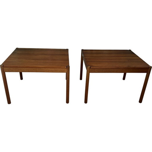Paire de tables d'appoint vintage en teck massif par Magnus Olesen, Danemark 1960