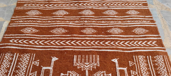 Image 1 of Tapis Kilim Marron Et Blanc À Motifs Gazelles